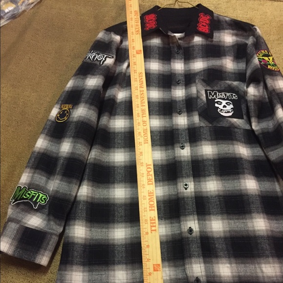 Custom DR.Marten Button up - Picture 2 of 8